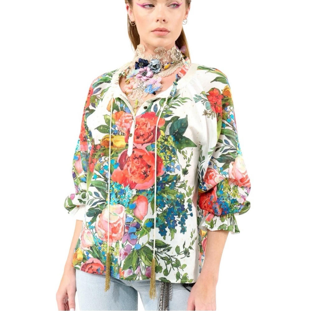 Aratta Large Zinnea Metallic Top